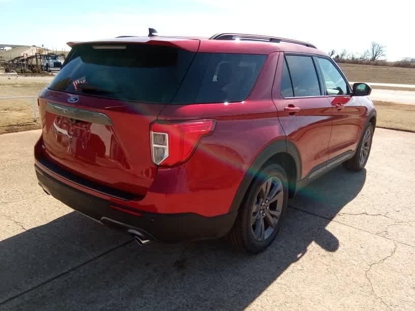 new 2024 Ford Explorer car, priced at $43,275