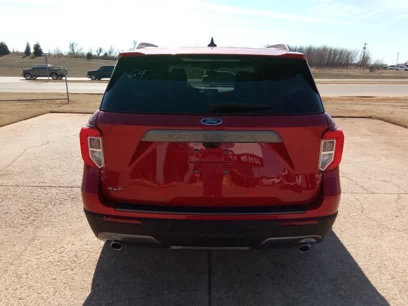 new 2024 Ford Explorer car, priced at $43,275