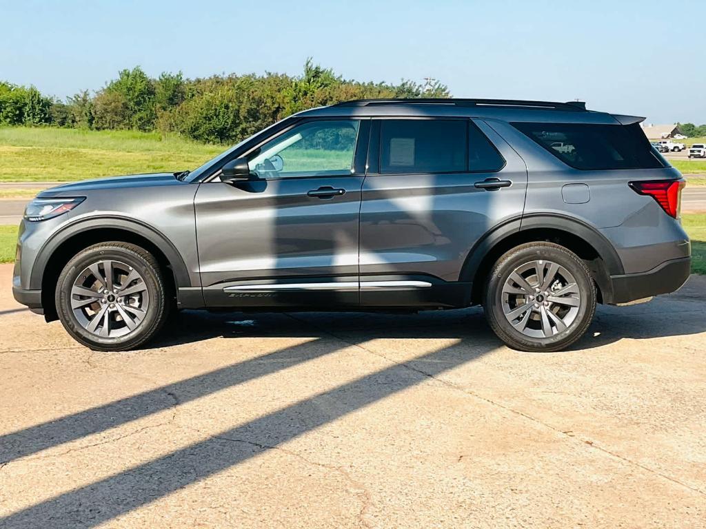 new 2025 Ford Explorer car, priced at $44,085