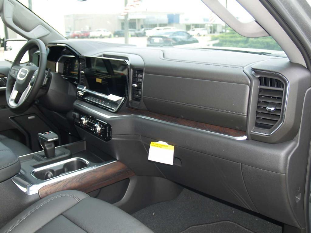 new 2026 GMC Sierra 1500 car, priced at $55,745