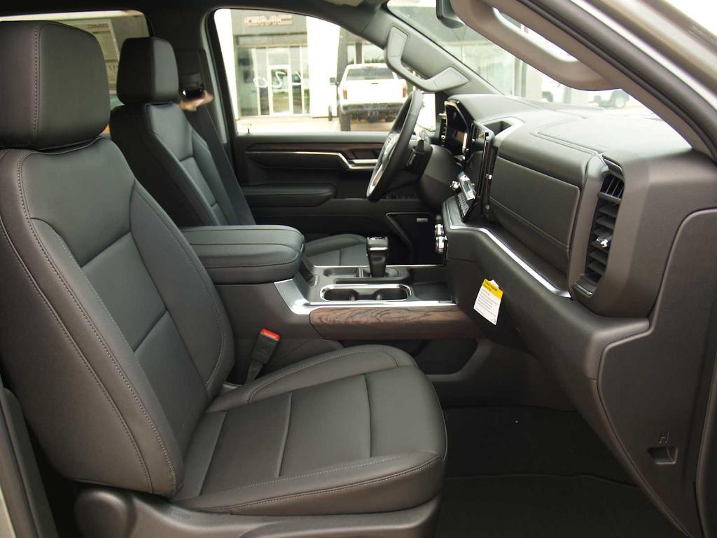 new 2026 GMC Sierra 1500 car, priced at $55,745