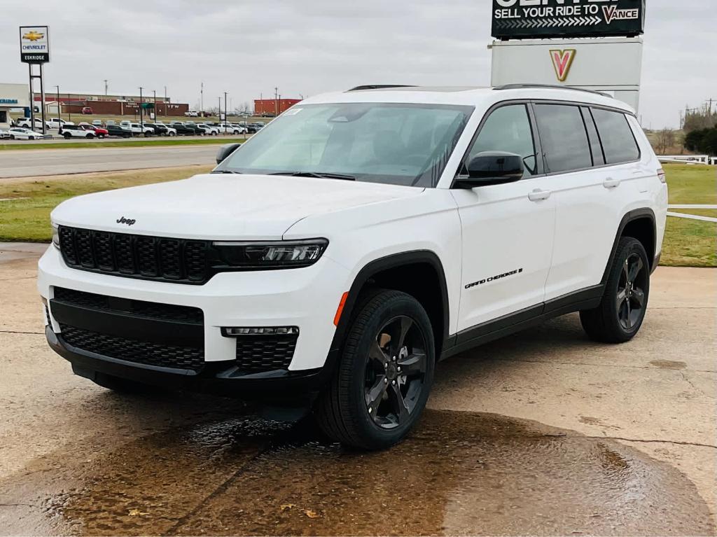 new 2025 Jeep Grand Cherokee L car, priced at $46,540