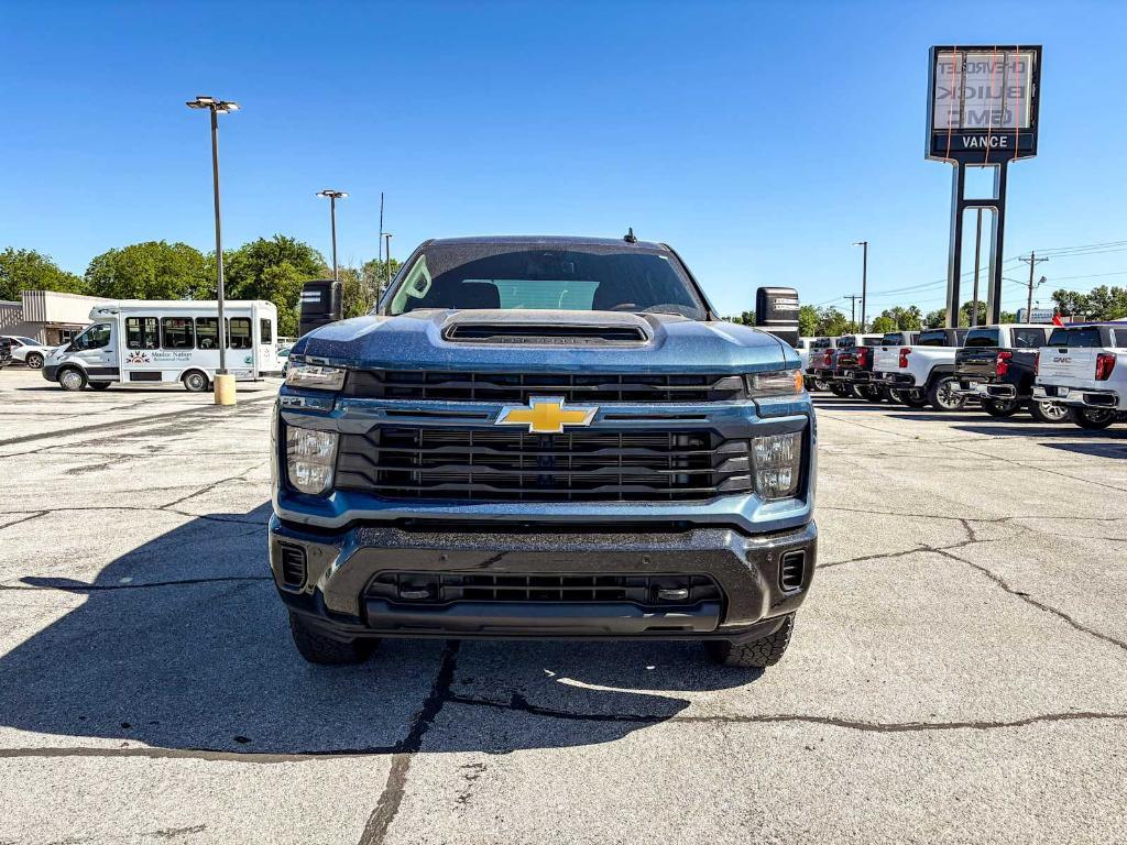 used 2025 Chevrolet Silverado 2500 car, priced at $53,327