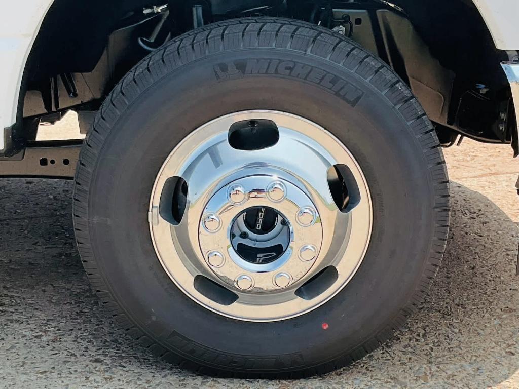 new 2025 Ford F-350 car, priced at $63,790