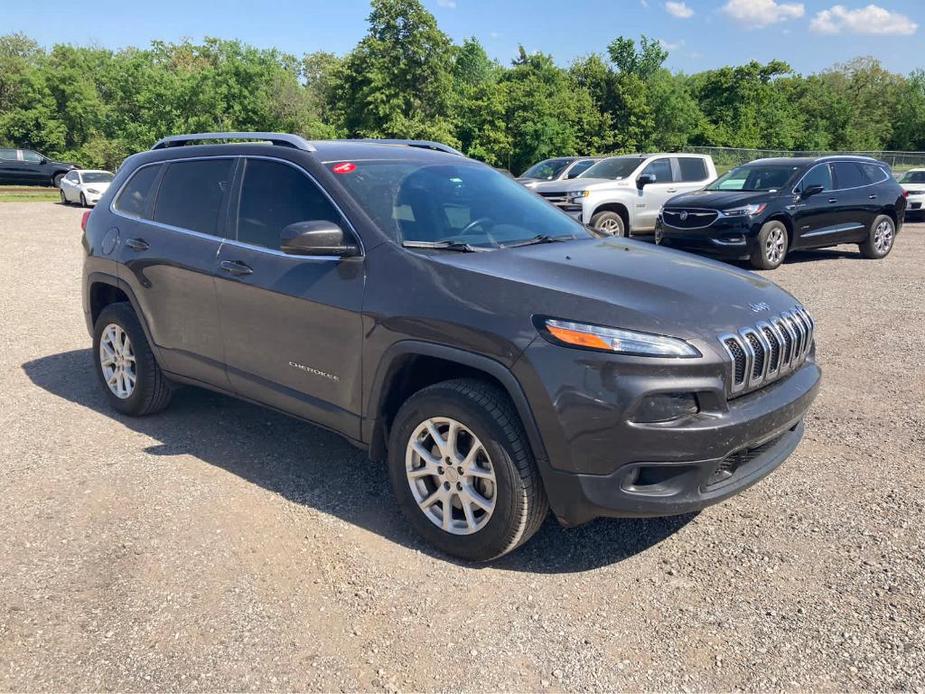 used 2018 Jeep Cherokee car, priced at $14,350