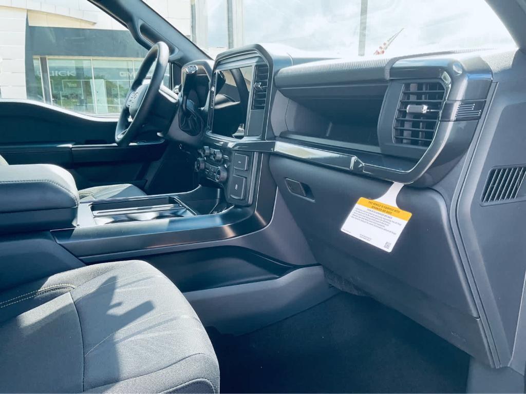 new 2025 Ford F-150 car, priced at $41,907