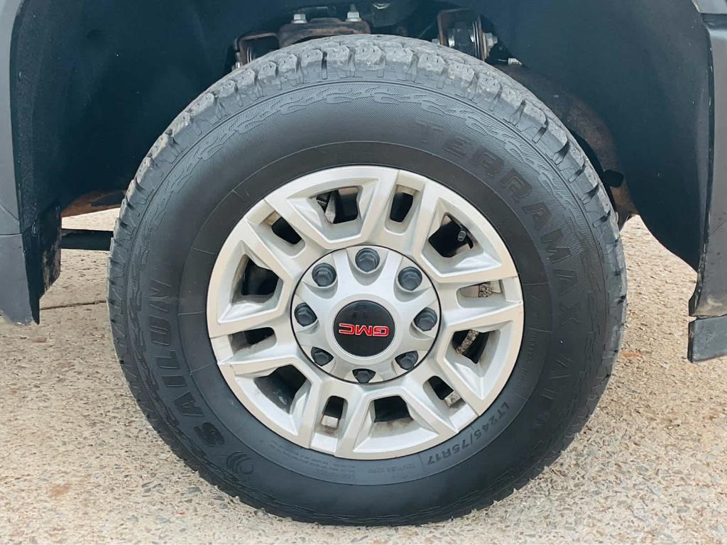 used 2024 GMC Sierra 2500 car, priced at $48,500
