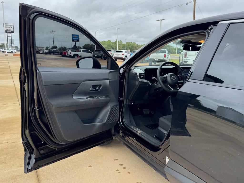 used 2025 Nissan Kicks car, priced at $22,935