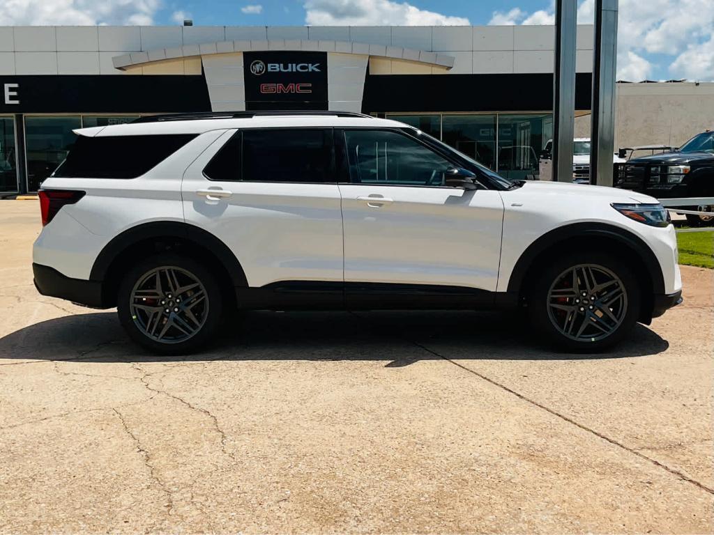 new 2025 Ford Explorer car, priced at $53,575