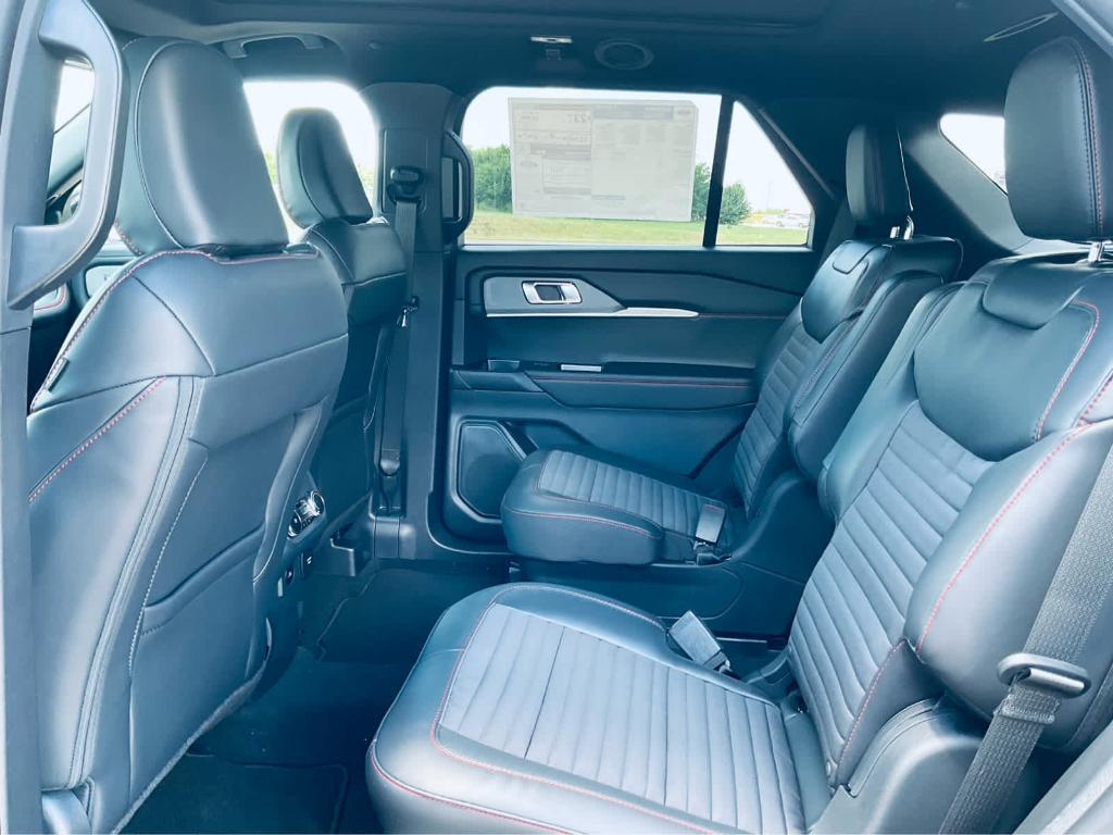 new 2025 Ford Explorer car, priced at $53,575