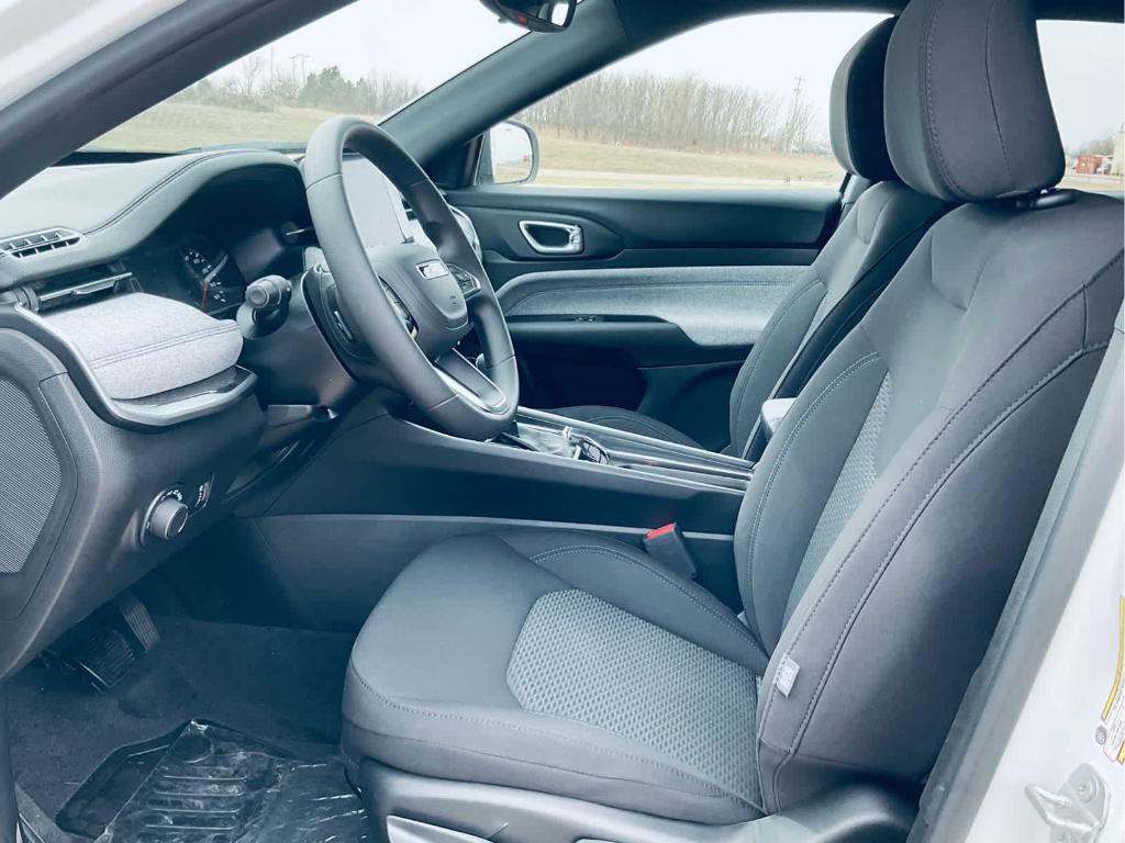 new 2025 Jeep Compass car, priced at $24,329