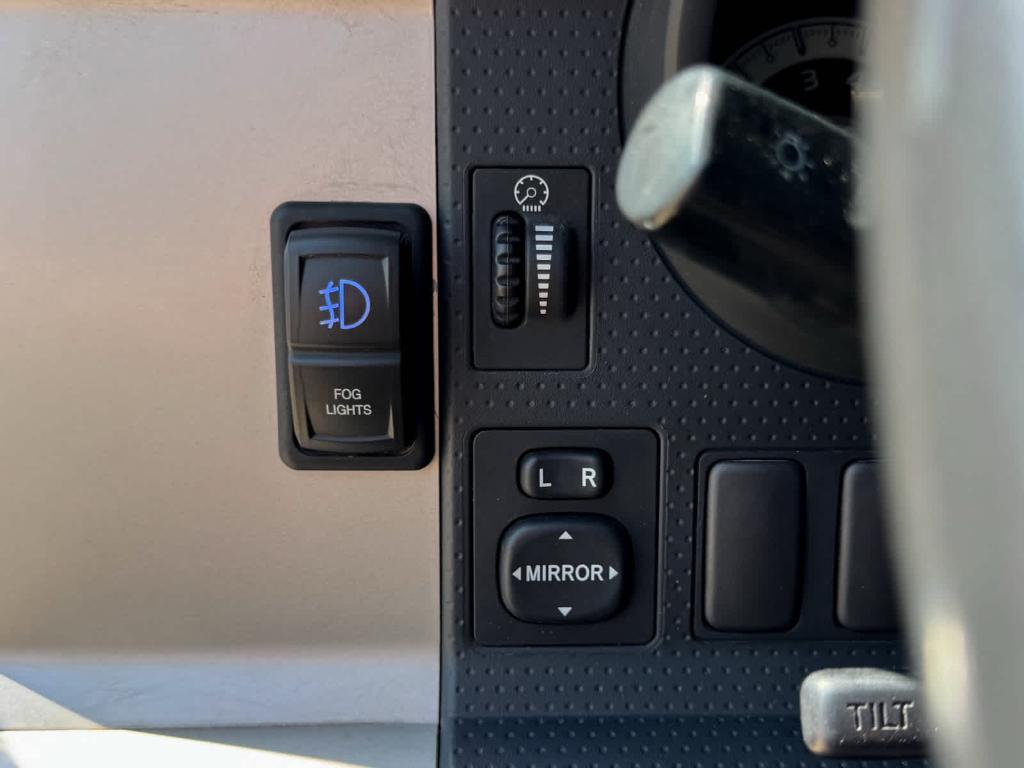 used 2007 Toyota FJ Cruiser car, priced at $13,455