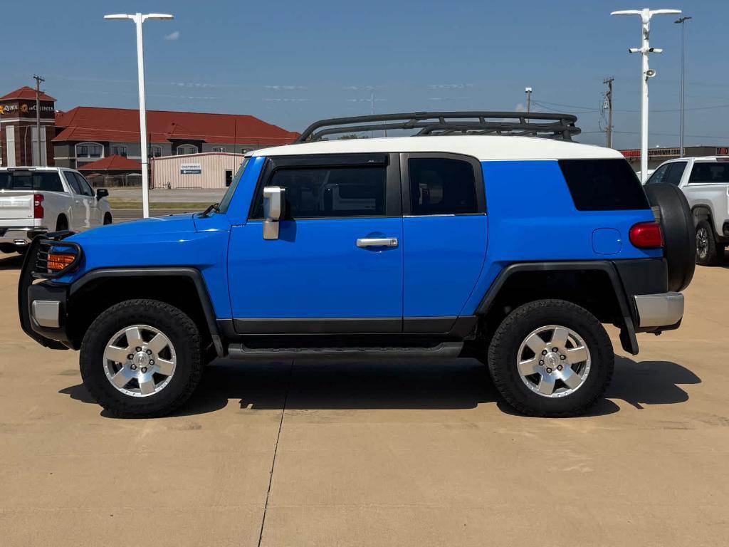 used 2007 Toyota FJ Cruiser car, priced at $13,455