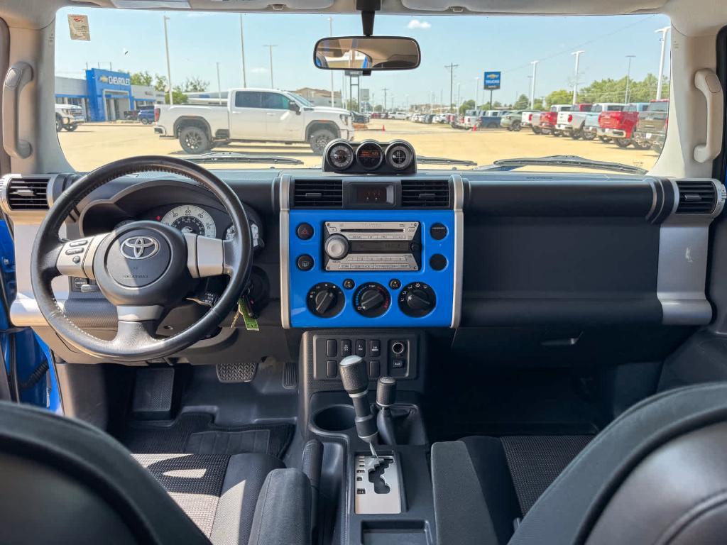 used 2007 Toyota FJ Cruiser car, priced at $13,455
