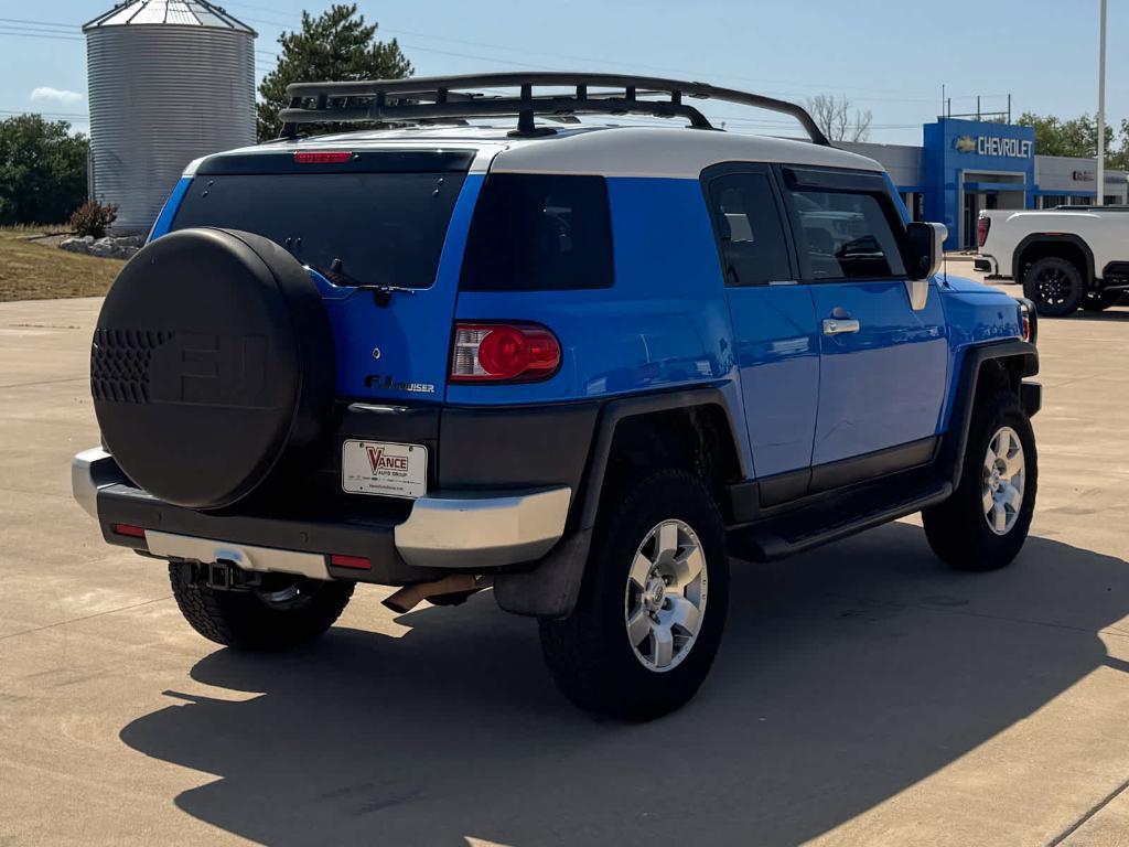 used 2007 Toyota FJ Cruiser car, priced at $13,455