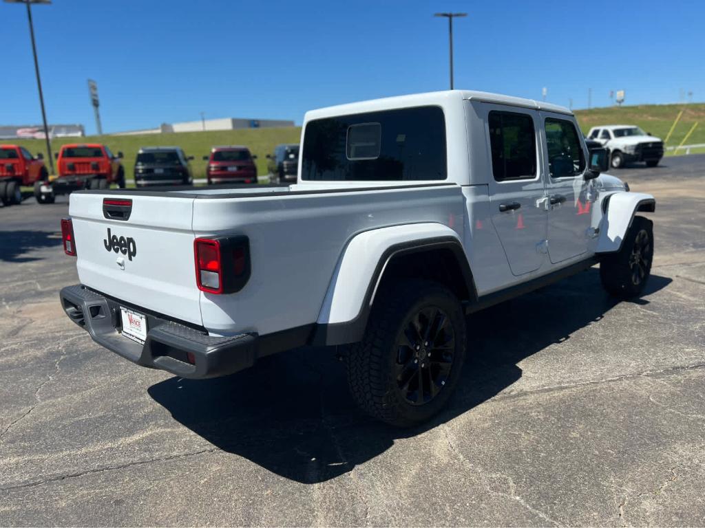 new 2025 Jeep Gladiator car, priced at $38,510