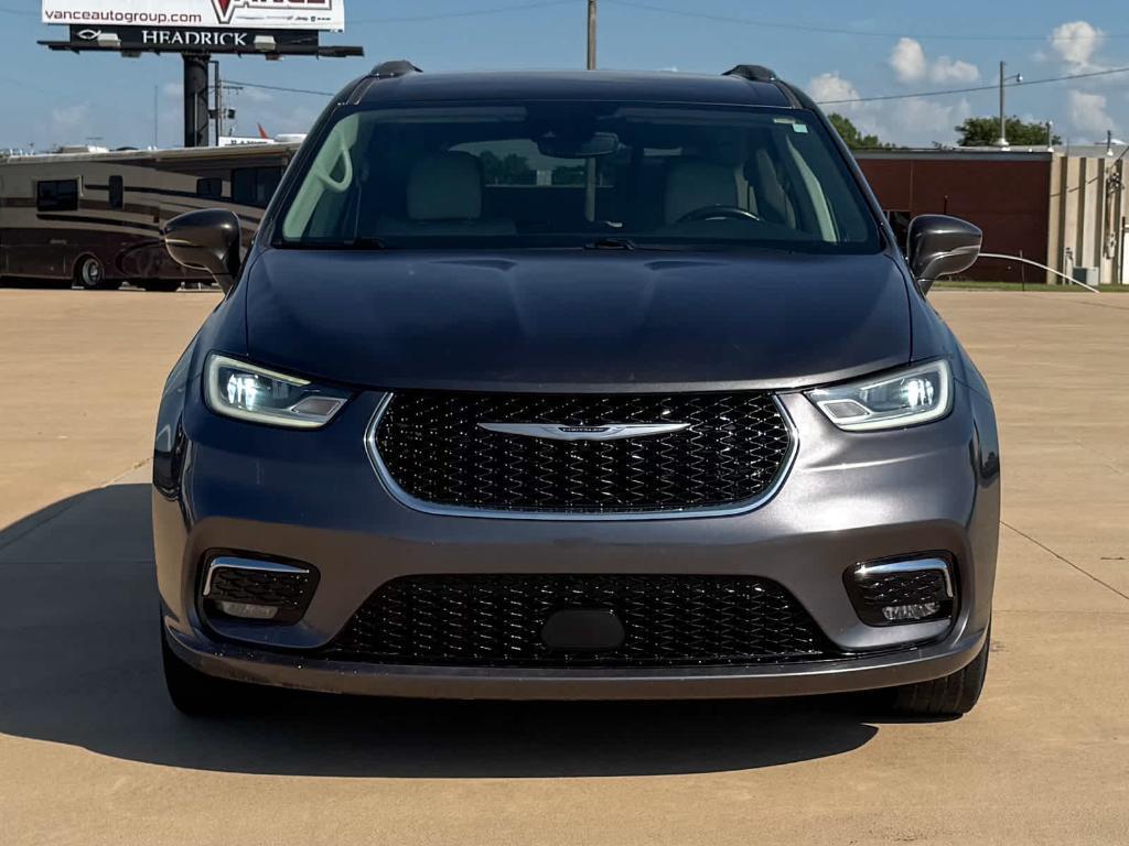 used 2021 Chrysler Pacifica car, priced at $21,364