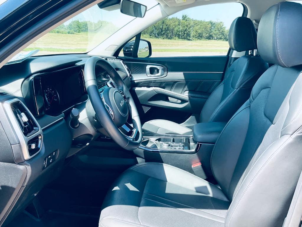 used 2022 Kia Sorento car, priced at $29,000