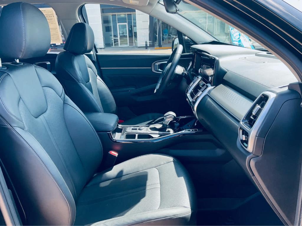 used 2022 Kia Sorento car, priced at $29,000
