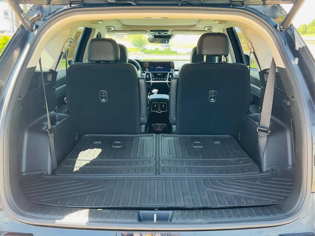 used 2022 Kia Sorento car, priced at $29,000