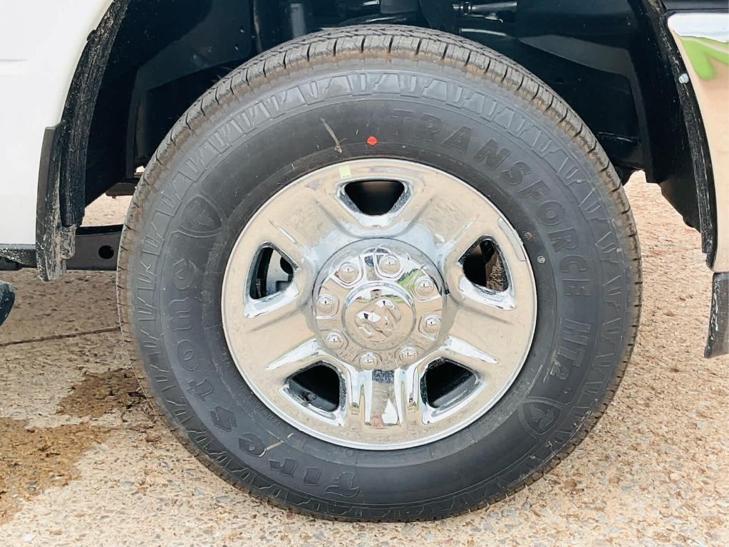 new 2025 Ram 2500 car, priced at $62,333