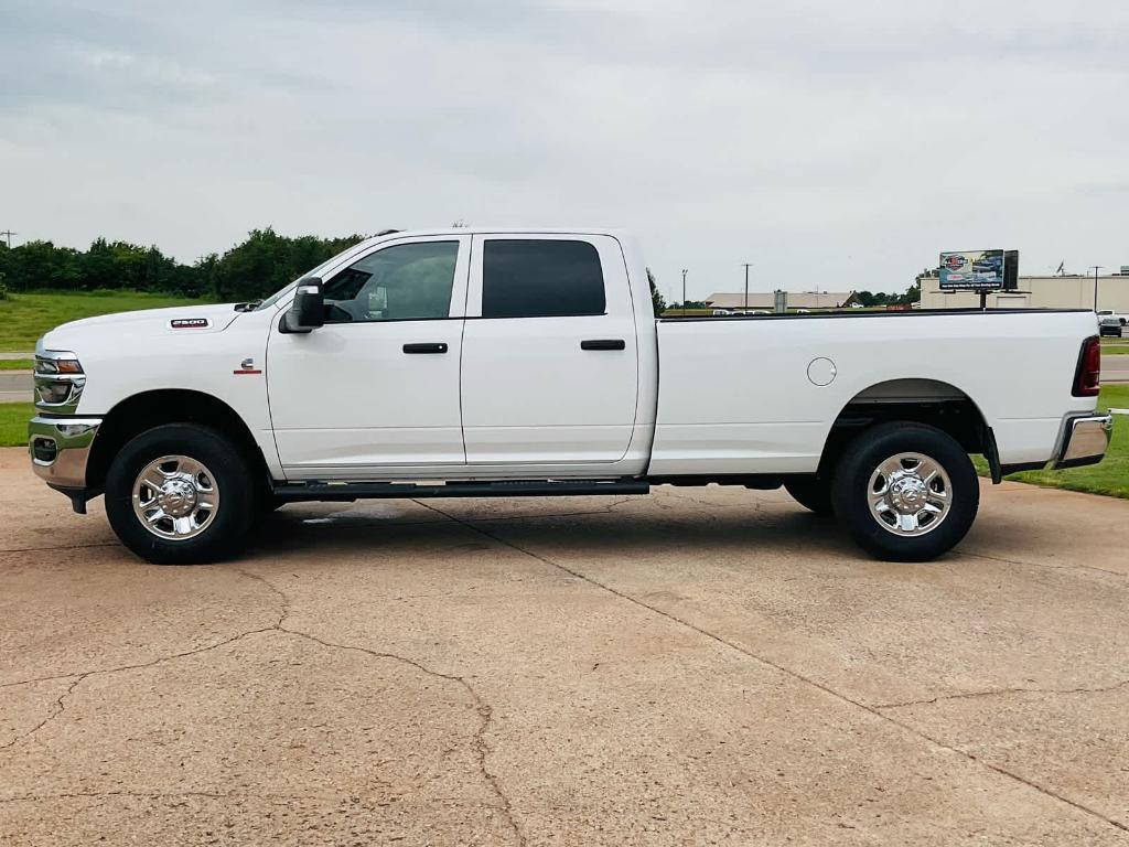 new 2025 Ram 2500 car, priced at $62,333