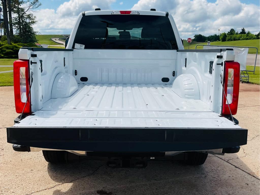 new 2025 Ford F-250 car, priced at $63,535