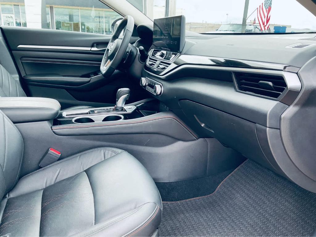 used 2023 Nissan Altima car, priced at $27,663