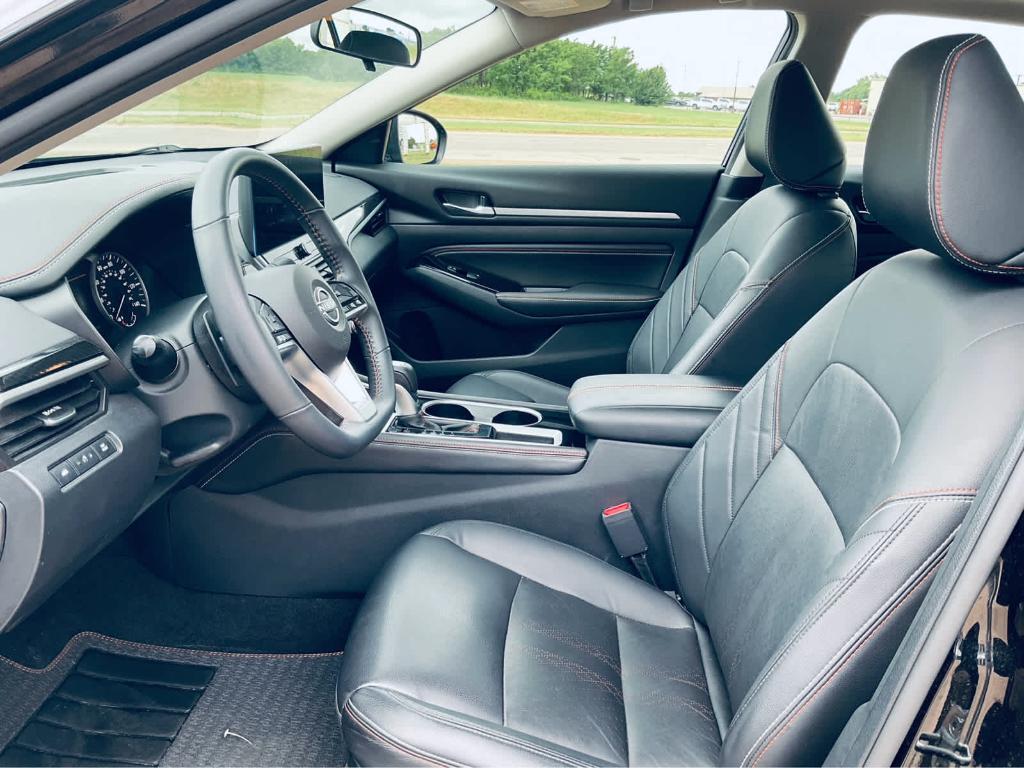 used 2023 Nissan Altima car, priced at $27,663