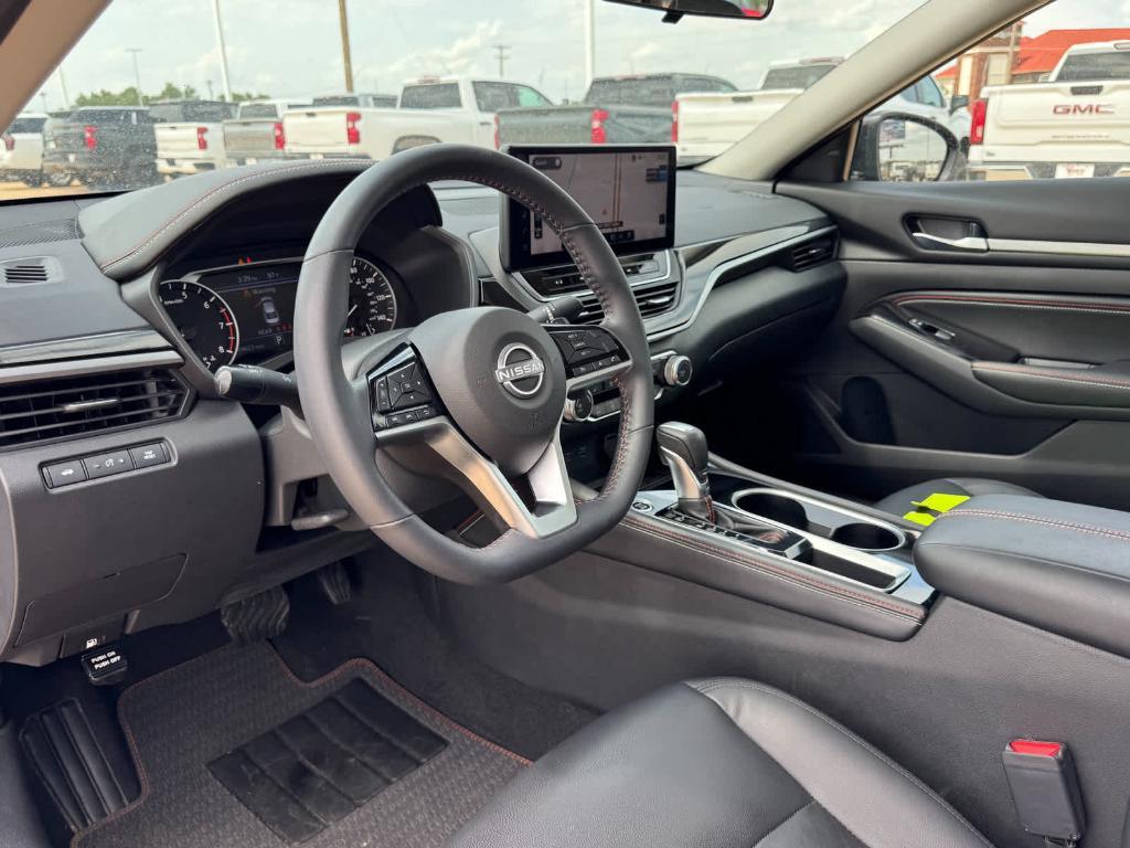 used 2023 Nissan Altima car, priced at $25,000