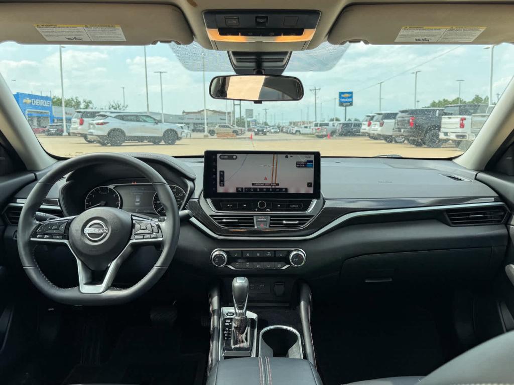 used 2023 Nissan Altima car, priced at $25,000