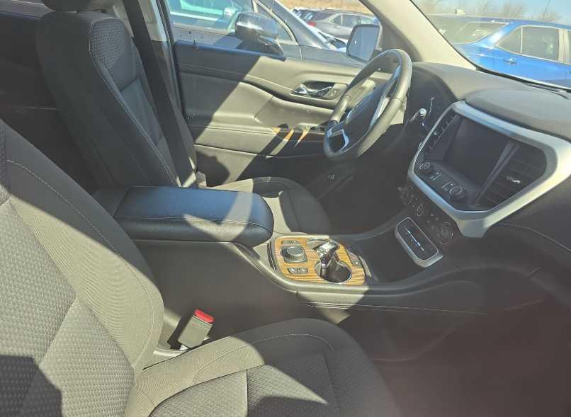 used 2023 GMC Acadia car, priced at $32,775