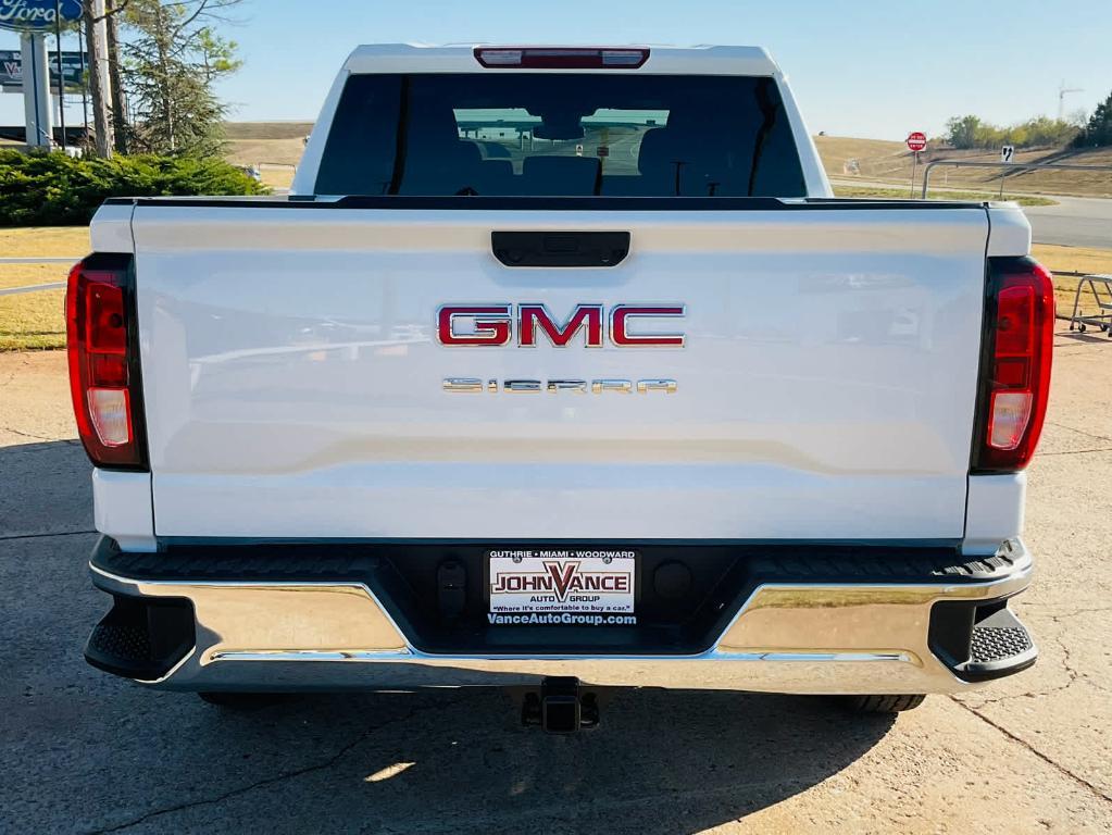 new 2025 GMC Sierra 1500 car, priced at $44,545