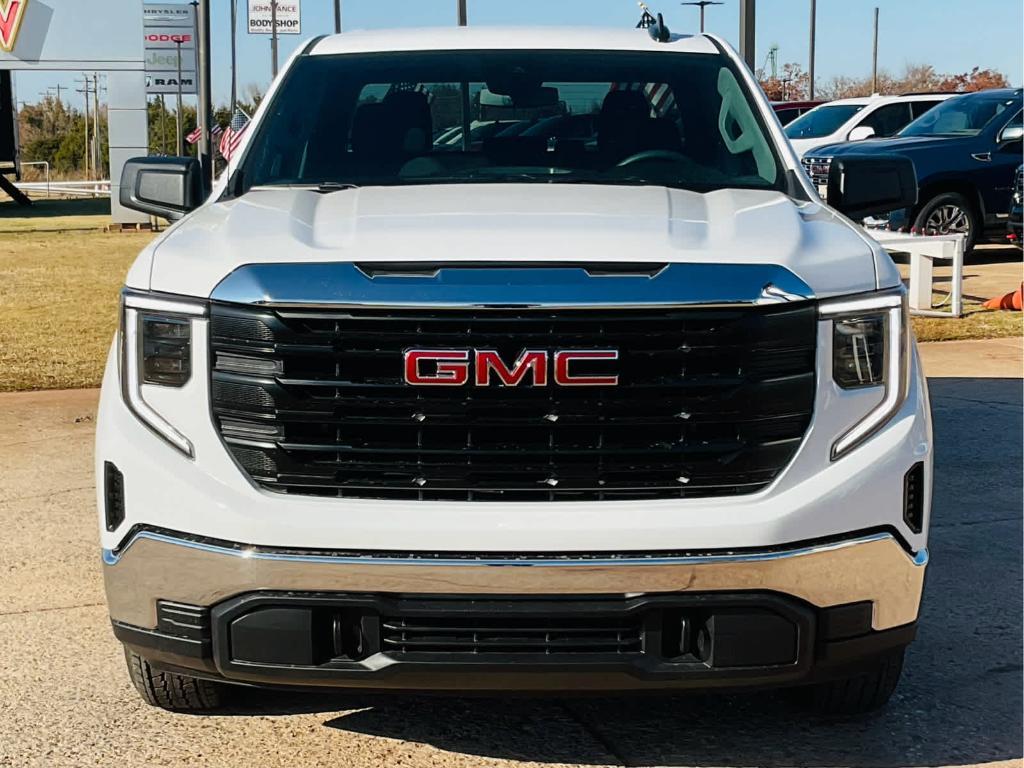 new 2025 GMC Sierra 1500 car, priced at $44,545