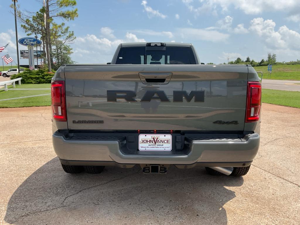 new 2025 Ram 3500 car, priced at $87,525