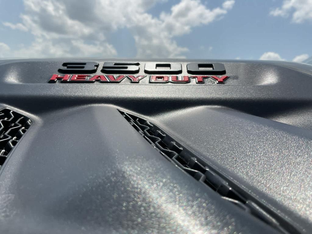new 2025 Ram 3500 car, priced at $87,525