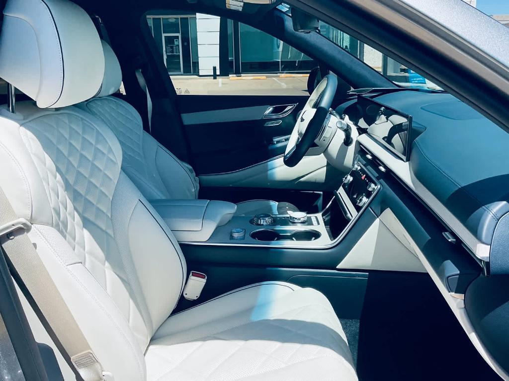 used 2025 Genesis GV80 car, priced at $77,500