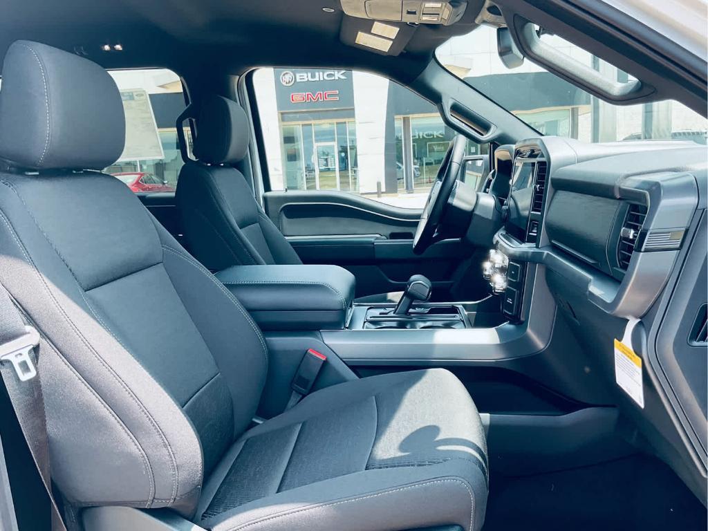 new 2025 Ford F-150 car, priced at $54,833