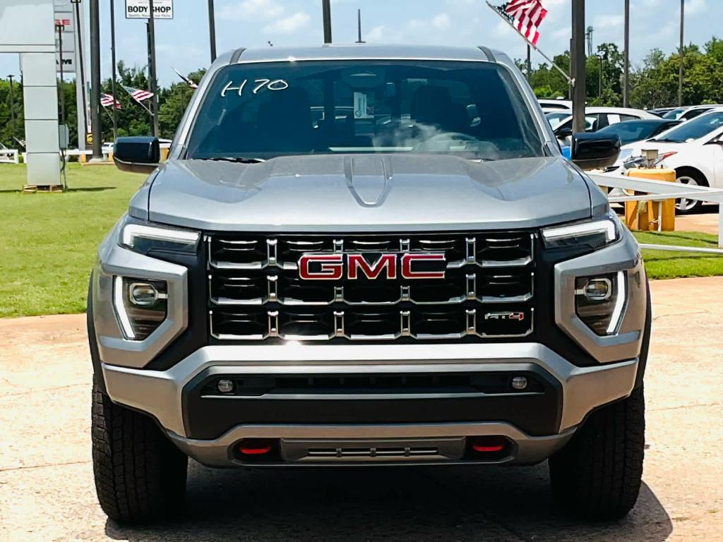 new 2025 GMC Canyon car, priced at $45,890