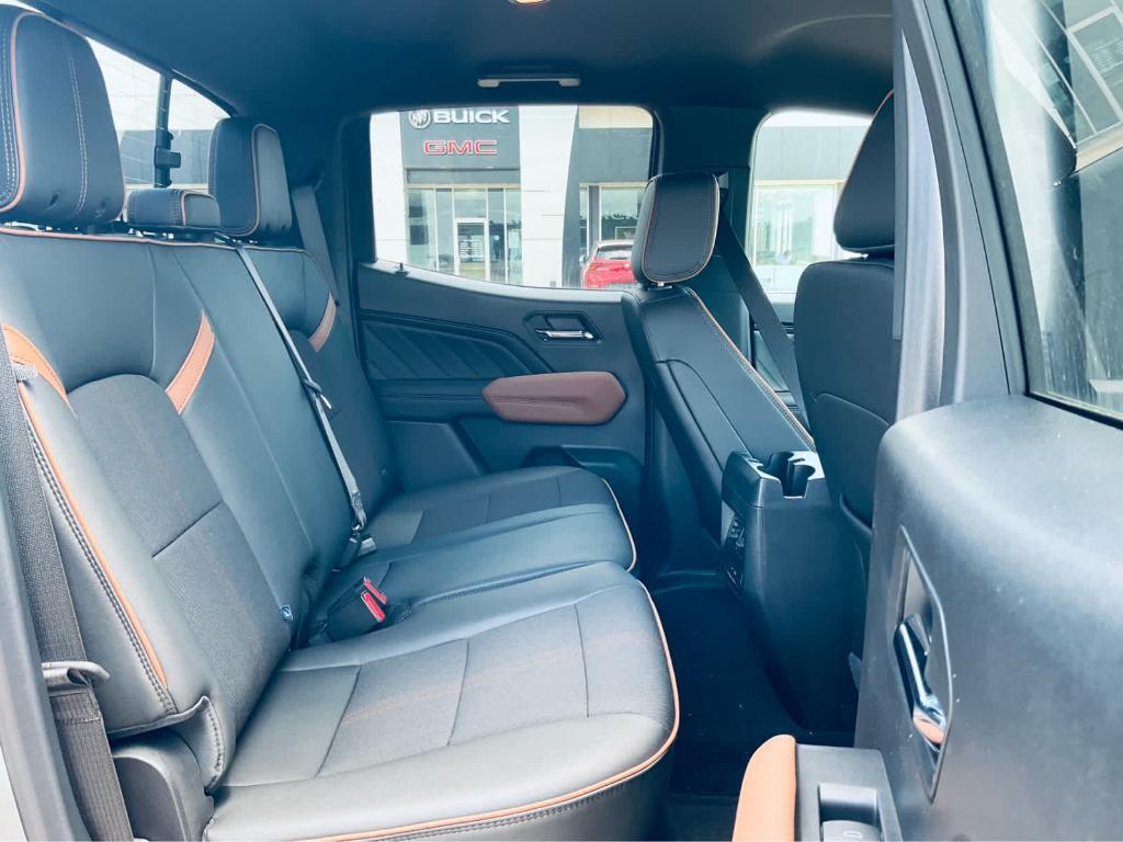 new 2025 GMC Canyon car, priced at $45,890