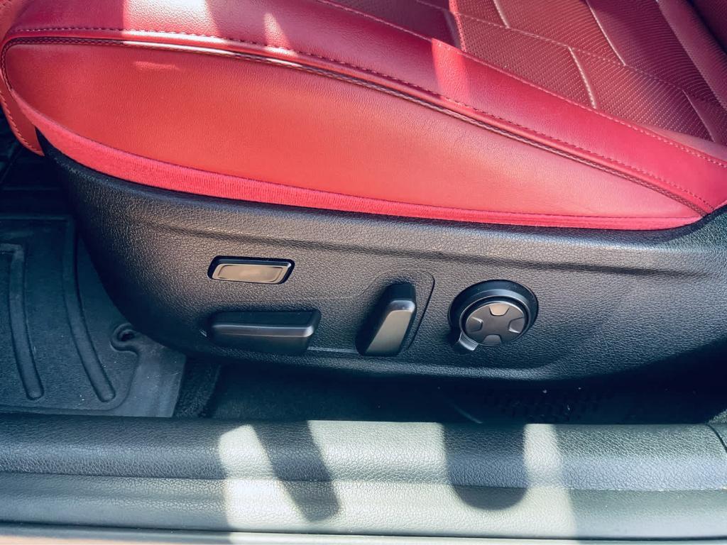 used 2023 Kia Stinger car, priced at $44,500