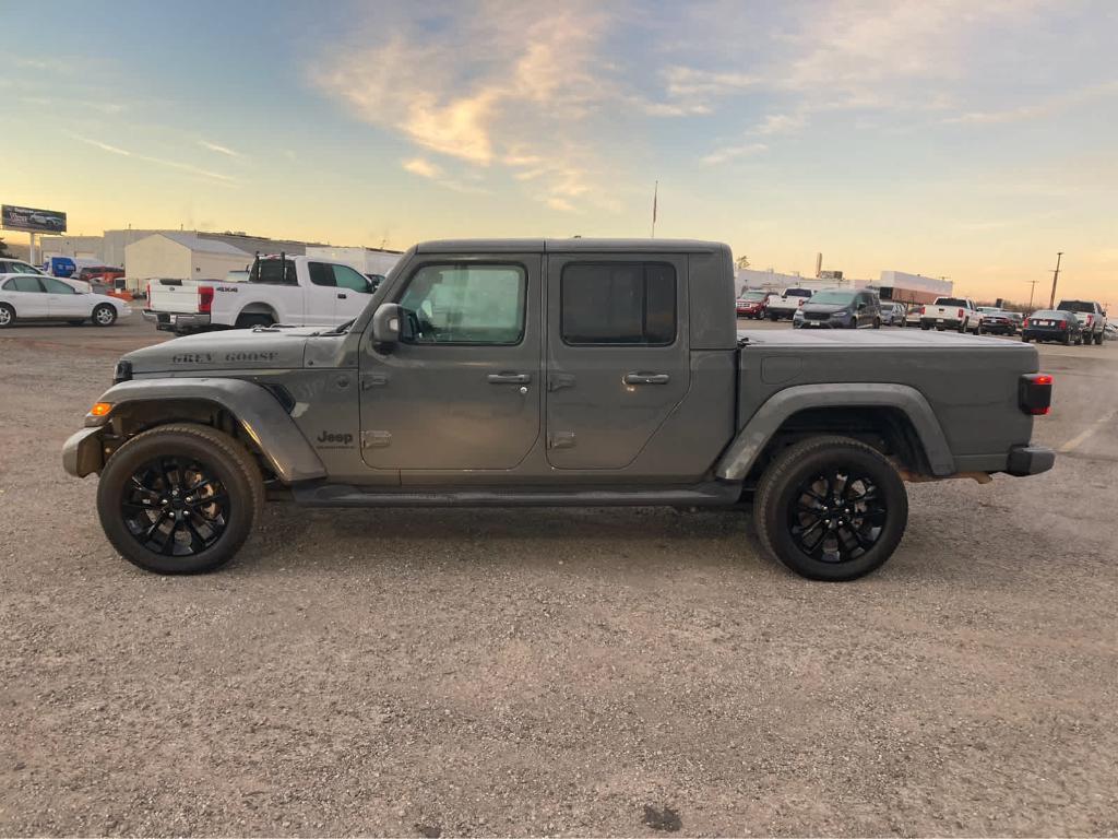 used 2023 Jeep Gladiator car, priced at $37,000