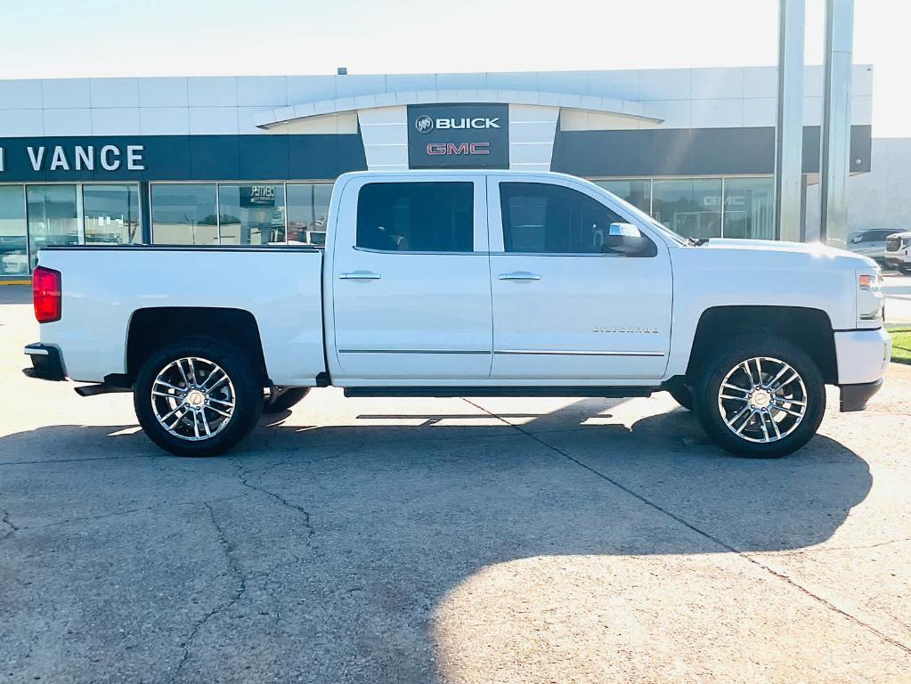 used 2018 Chevrolet Silverado 1500 car, priced at $30,000
