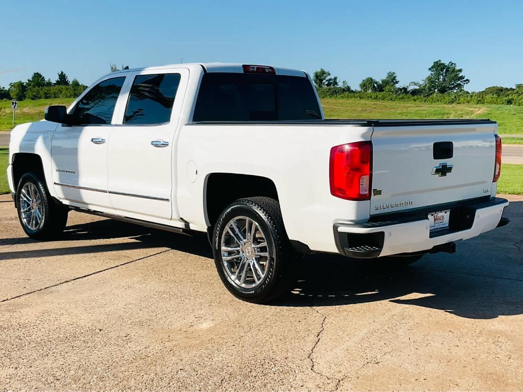 used 2018 Chevrolet Silverado 1500 car, priced at $30,000