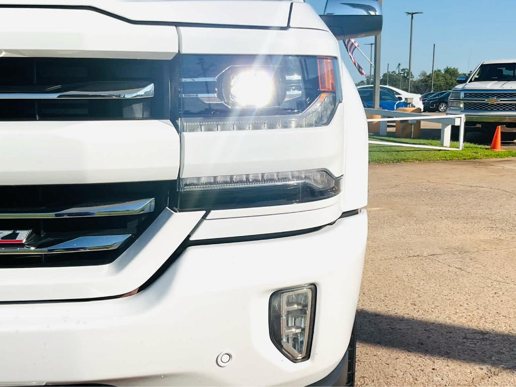 used 2018 Chevrolet Silverado 1500 car, priced at $30,000
