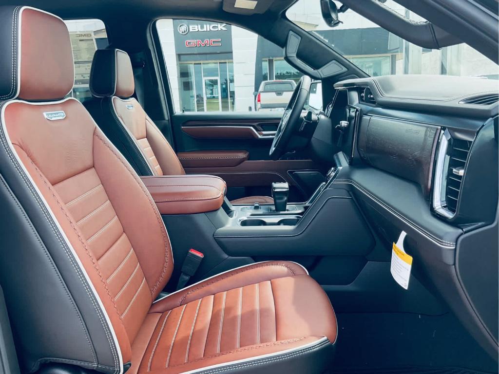 new 2025 GMC Sierra 1500 car, priced at $74,755