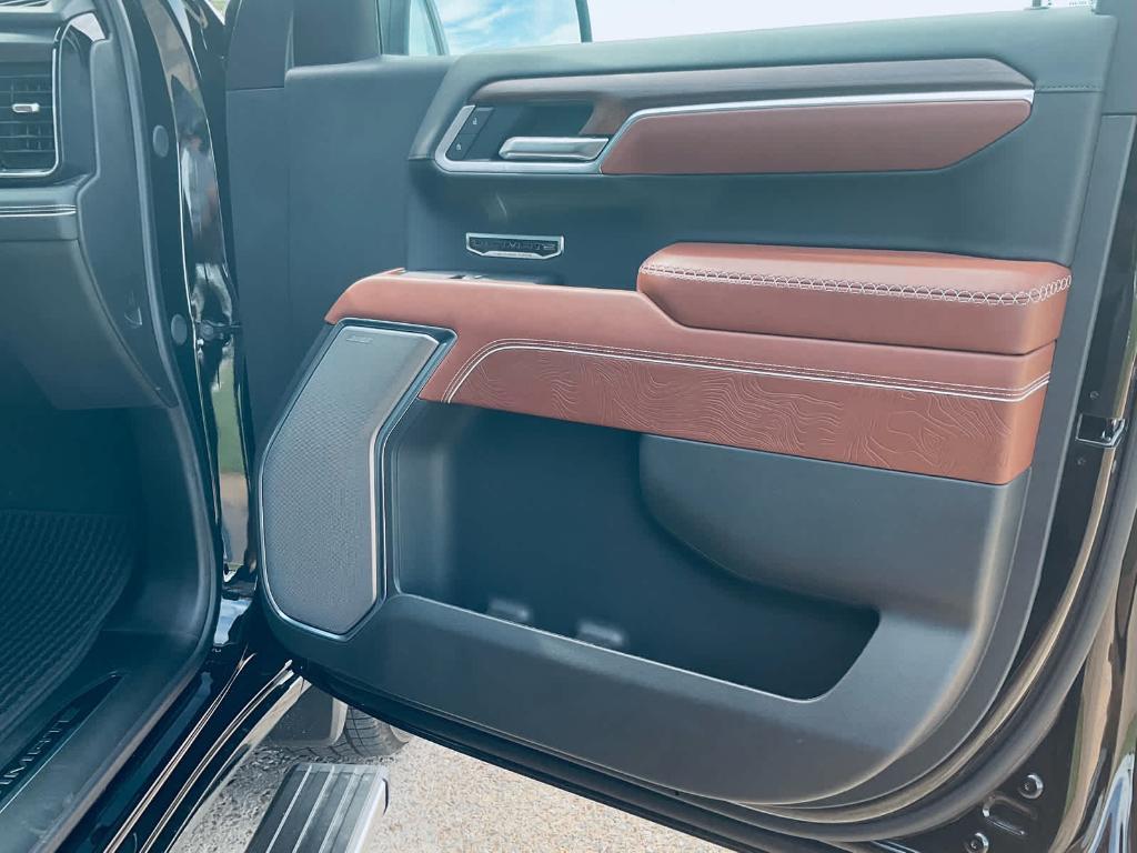 new 2025 GMC Sierra 1500 car, priced at $74,755