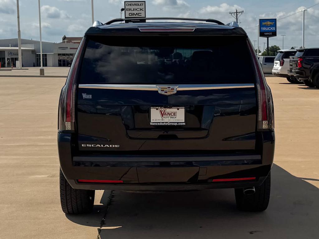 used 2019 Cadillac Escalade car, priced at $36,474