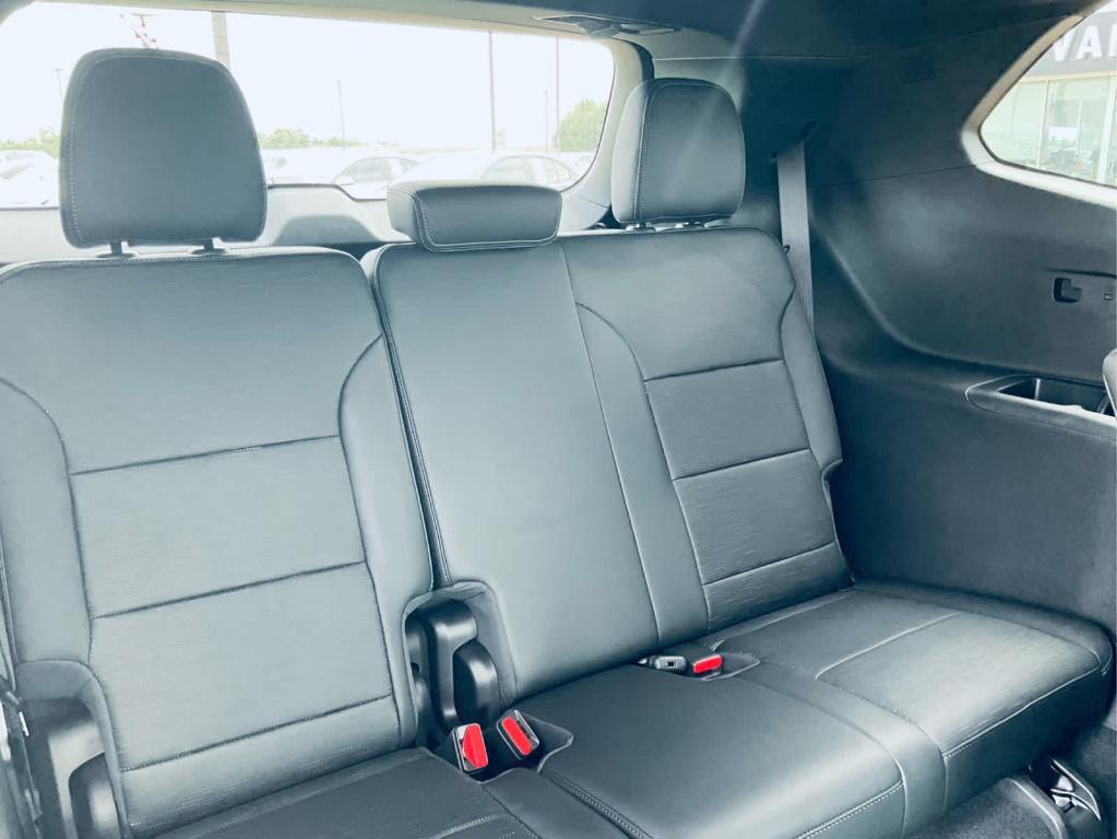 new 2025 Buick Enclave car, priced at $49,235