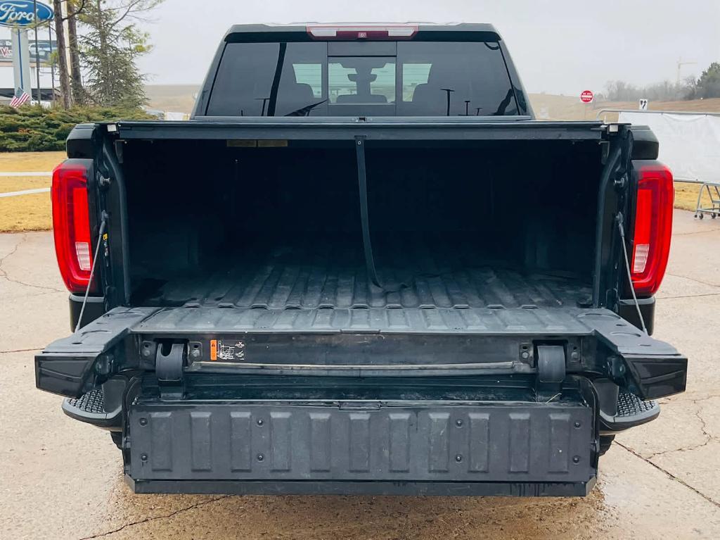 used 2019 GMC Sierra 1500 car, priced at $32,000